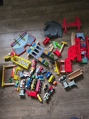 KidKraft Train Buildings + IKEA Wooden Train Set Bundle – Vehicles, Bridges